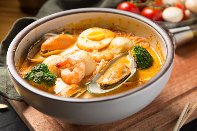 La soupe tom yum acidulée