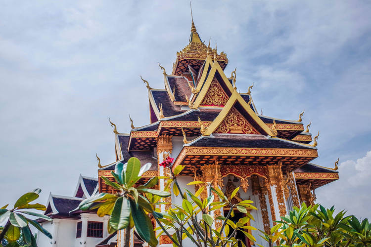 Wat Si Muang