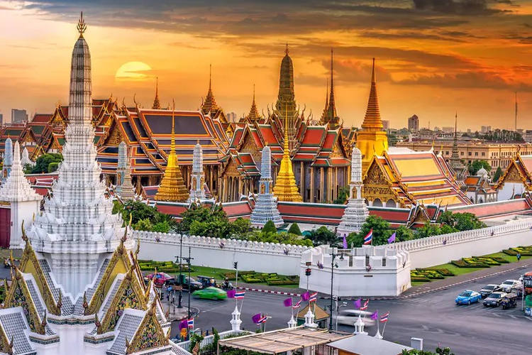 Vue sur le Grand Palais Royal à Bangkok