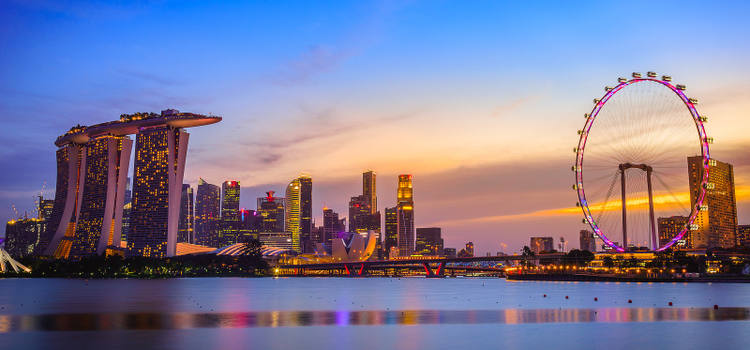 Vue nocturne à Singapour