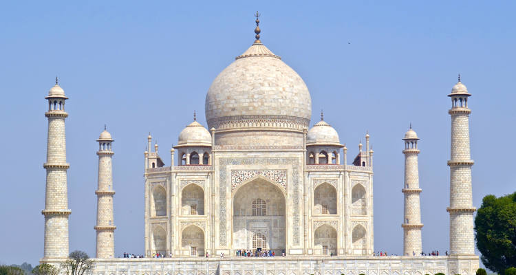 Vue sur le Taj Mahal