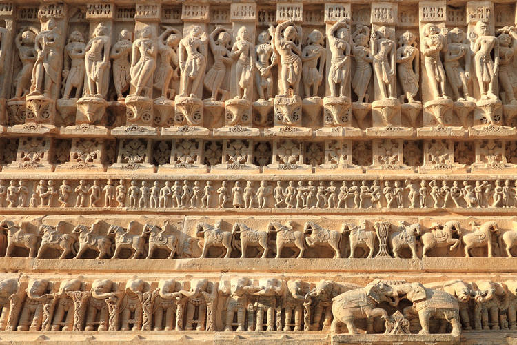 Les sculptures dans le Temple Jagdish