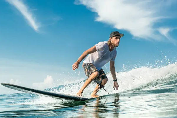 Faires des sports nautiques à Bali